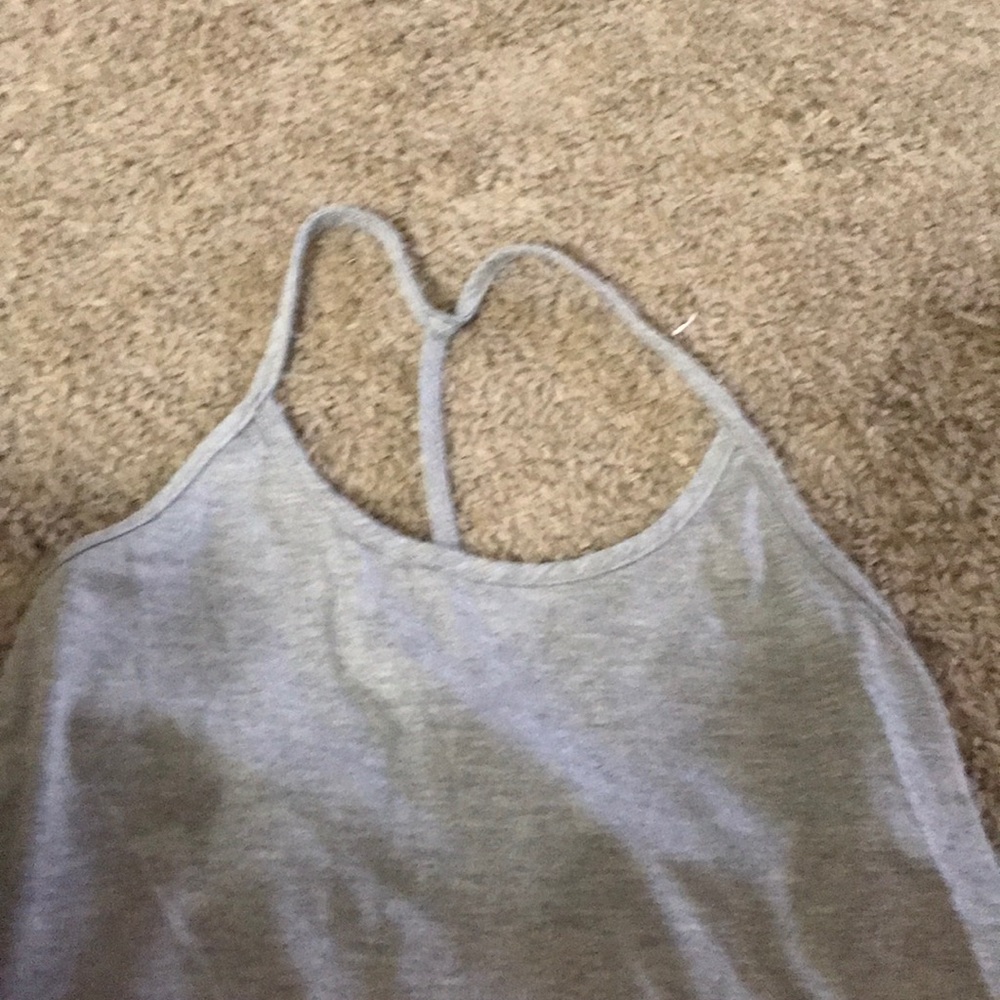 Cute top!!! - Picture 2 of 3